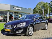 Volvo V60 - T3 150PK Automaat Momentum Trekhaak | Camera | PDC | All sea