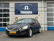 Volvo V60 - 1.6 T3 Momentum