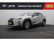 Lexus UX - 300e 54 kWh | Climate | ACC