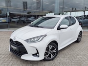 Toyota Yaris - 1.5 Hybrid 115 Dynamic | Sensoren v/a | Stuur & Stoelverwarm