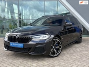 BMW 5-serie - Touring 530e xDrive High Executive M-sport 292pk Schuifdak /