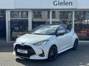 Toyota Yaris - 1.5 Hybrid Executive Premium | JBL, Head up display, 17 inch
