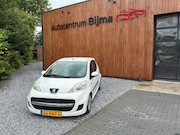 Peugeot 107 - 1.0-12V XR