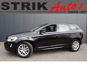 Volvo XC60 - 2.0 D4 140Kw EURO 6 - AUTOMAAT - NAVIGATIE - XENON - 2x PDC 