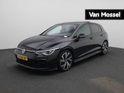 Volkswagen Golf - 1.5 eTSI R-Line | IQ-LIGHT | PANORAMADAK | NAVIGATIE | SFEER