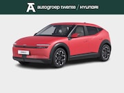 Hyundai IONIQ 3 - Electric 61 kWh Vision (Fierce Red Mat)
