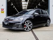 Volkswagen Golf - 2.0 TSI GTI Performance *Pano | ACC | Camera | Stoelverwarmi