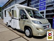 Bürstner T-740 - Nexxo time 40.000 KM.  / QUEENSBED / LEER / LPG / GARAGE / P
