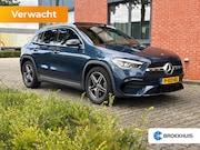 Mercedes-Benz GLA-Klasse - 250 4MATIC AMG Line l Pano Dak l Leder/Alcantara l Trekhaak