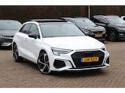 Audi A3 - Sportback 45 TFSI e S edition Competition / Camera / Panoram
