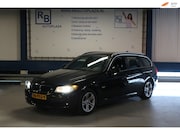 BMW 3-serie - Touring 318i Business Line / NAP / * NIEUW MODEL
