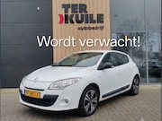 Renault Mégane - Megane 2.0 BOSE Automaat Handgas invalide 2011