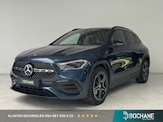 Mercedes-Benz GLA-Klasse - 200 Business Solution AMG | Trekhaak | Panoramadak | Achteru