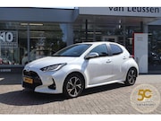 Toyota Yaris - 1.5 HYBRID 115 STYLE STOEL-STUUR VERW. DODEHOEK LED KOPLAMPE