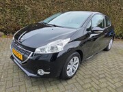 Peugeot 208 - 1.2 VTi Navi, Nieuwe Motor, lees tekst