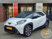 Toyota Aygo X - PULSE BI-TONE 17'' LM-VELGEN CLIMA PRIVACY GLASS LED APPLE/A