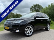 Mitsubishi Outlander - 2.0 PHEV Instyle Automaat | SOH 99, 4% | Schuif-/Kanteldak |
