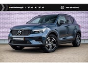 Volvo XC40 - 2.0 B4 Plus Dark | Trekhaak | Harman Kardon Audio | Achterui