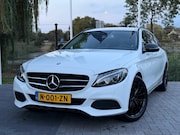 Mercedes-Benz C-klasse - 180 Edition 1 AUT / CLIMA / CRUISE / PDC / TREKHAAK
