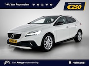 Volvo V40 Cross Country - 1.5 T3 Polar+ Luxury | Trekhaak | Panoramadak | Camera |