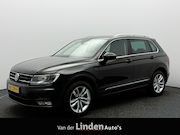 Volkswagen Tiguan - 1.4 TSI 150PK ACT Connected Series | Trekhaak 1800KG Trekgew