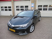 Toyota Auris - Touring Sports 1.8 Hybrid Lease