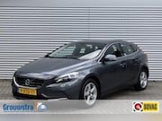 Volvo V40 - 1.6 T3 MOMENTUM / NAVI / PDC / STOEL VERW. / TREKHAAK