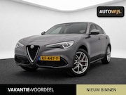Alfa Romeo Stelvio - 2.0 T AWD First Edition|280PK|PANO|CAMERA|LEDER|NL-AUTO|GOED