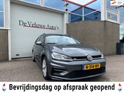 Volkswagen Golf - 1.4 TSI Highline Business R|Carplay|Trekhaak