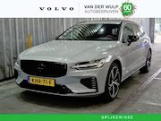 Volvo V60 - T6 350PK AWD Plus Dark | 360 | Trekhaak | Leder | Schuifdak 