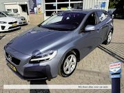 Volvo V40 - 1.5 T2 122PK Geartronic Kinetic - Navigatie - Parkeersensore
