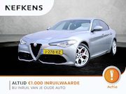 Alfa Romeo Giulia - 200pk Super Automaat | 1ste eigenaar | Camera | Leer | Sport