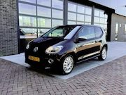 Volkswagen Up! - 1.0 Black Edition High up! | Airco | Cruise |