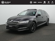 Skoda Superb - Combi 1.4 TSI iV 218 pk Style | Panoramadak | Trekhaak | Nav