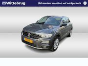Volkswagen T-Roc - 1.0 TSI Style / 17"LMV / NAVI / APP.Connect
