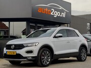 Volkswagen T-Roc - 1.5 TSI AUT7 150PK PANODAK NAVI CAMERA DIGI-DASH APPLE-CARPL