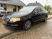 Volkswagen Passat - 3.2 V6 Highline 4-Motion, Automaat
