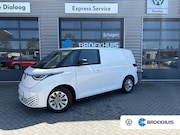 Volkswagen ID. Buzz Cargo - 77 KWH 204 pk | SOH 97, 7% | Wegklapbare Trekhaak | Achterui