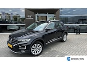 Volkswagen T-Roc - 1.5 TSI Sport | AUTOMAAT | Navigatie | Adaptieve Cruise Cont