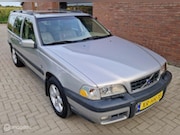 Volvo V70 - XC 2.5 T AWD Luxury