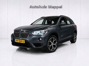 BMW X1 - sDrive20i X-Line*Head-Up*Trekhaak*PDC*LED+*NaviPro