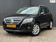 Volkswagen Tiguan - 2.0 TSI Comfort&Design 4Motion PANO|TREKHAAK|NAVI|ELEK RAMEN