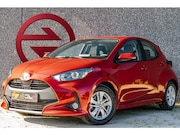 Toyota Yaris - 1.5 Hybrid Active / Camera / Stoel + Stuur Verwarming / Appl