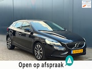 Volvo V40 - 1.5 T2 Automaat|Facelift|StoelVW|Camera|APK