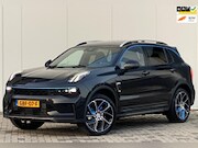 Lynk & Co 01 - 1.5 DENKBARE OPTIES PANORAMA NAVI CAMER