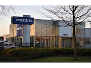 Volvo XC40 - T4 Momentum Pro Elektrische achterklep / Trekhaak / Harman k