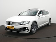Volkswagen Passat - Variant 1.4 TSI PHEV GTE Business Navigatie - ACC - Stoelver