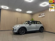 MINI Cooper - 1.5 Salt Business * Navigatie / Cruise control / LM Velgen /