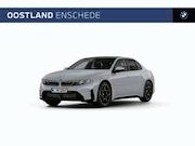 BMW i3 - 50 xDrive M Sport / Panoramadak / Trekhaak / 3D He