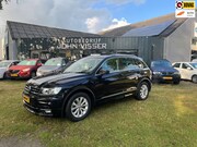 Volkswagen Tiguan - 1.5 TSI ACT Highline Business R * sportief & luxe * SUV * LM